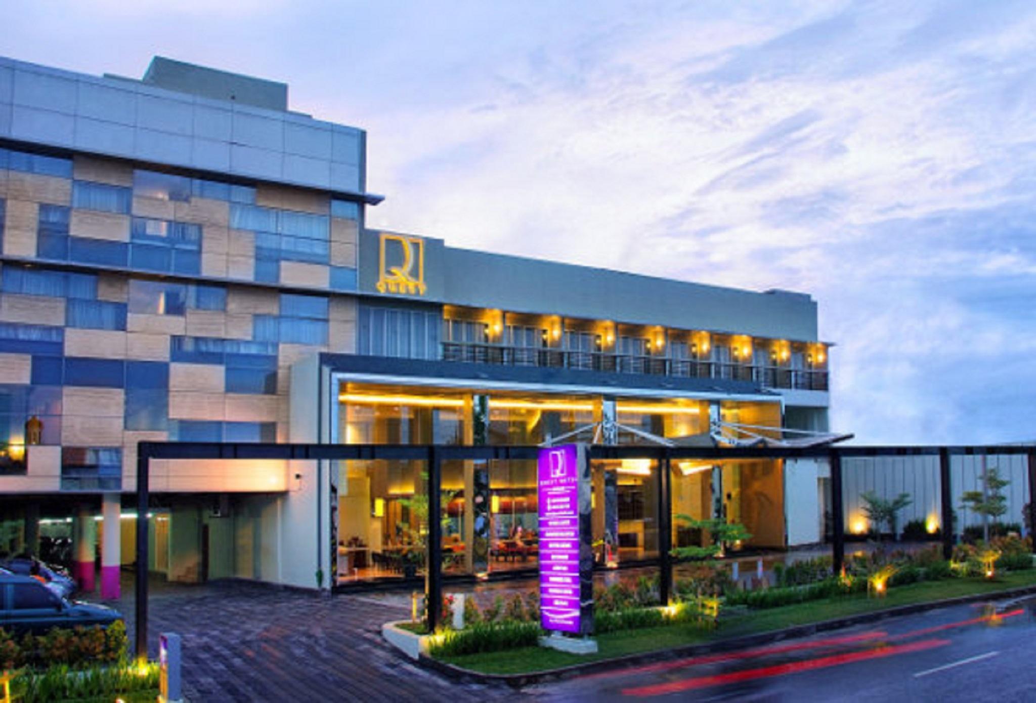 Quest Hotel Simpang Lima - Semarang By Aston Exterior photo