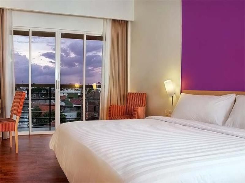 Quest Hotel Simpang Lima - Semarang By Aston Room photo